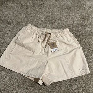 New with Tags Women’s Patagonia White Shorts